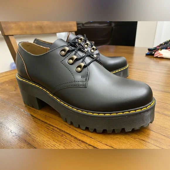 Doc Martens Heeled Boots -LAST PAIR - Picture 5 of 14